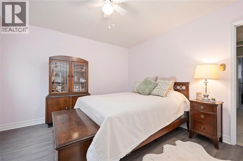 200 St. Clair Boulevard Unit# 30, St Clair, ON - Indoor Photo Showing Bedroom
