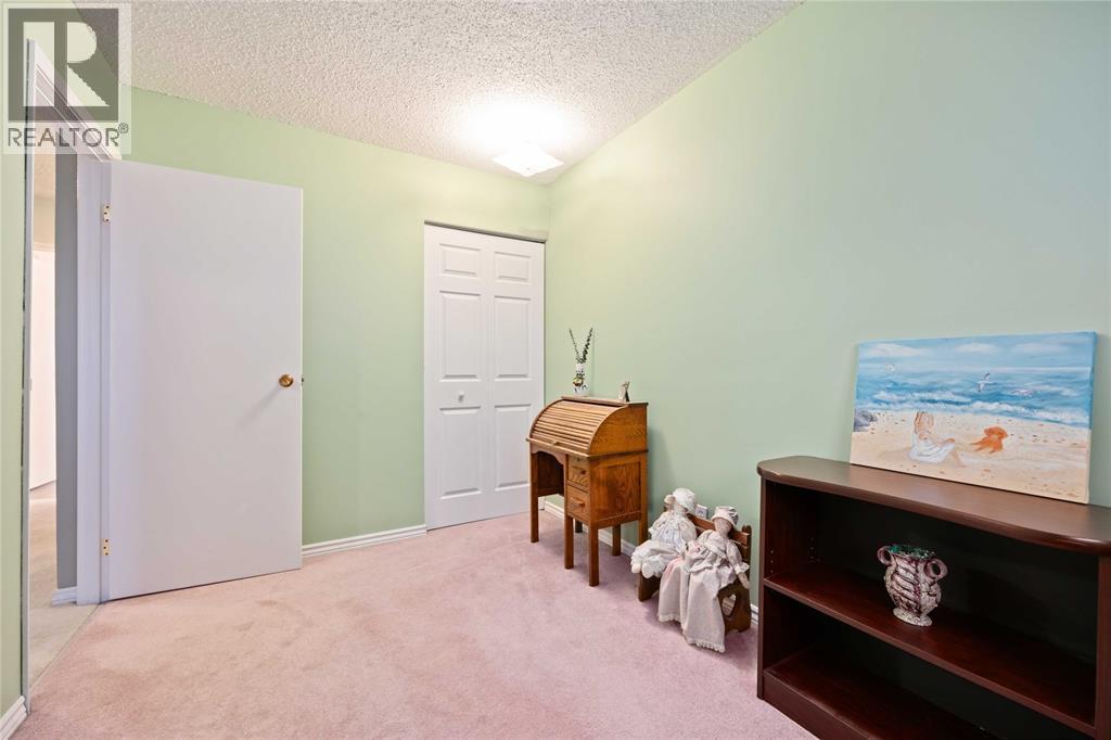 200 St. Clair Boulevard Unit# 30, St Clair, ON - Indoor Photo Showing Other Room