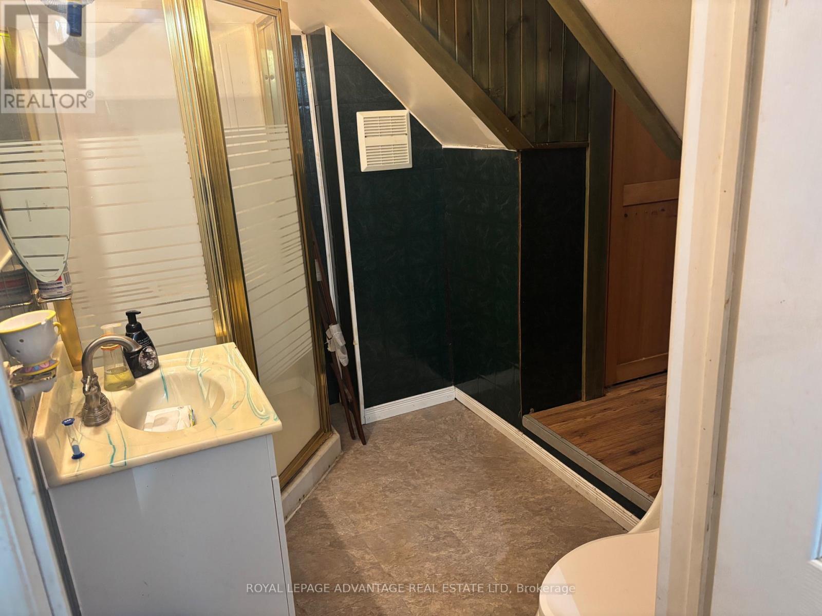 73 Alice Street, Smiths Falls, ON - Indoor