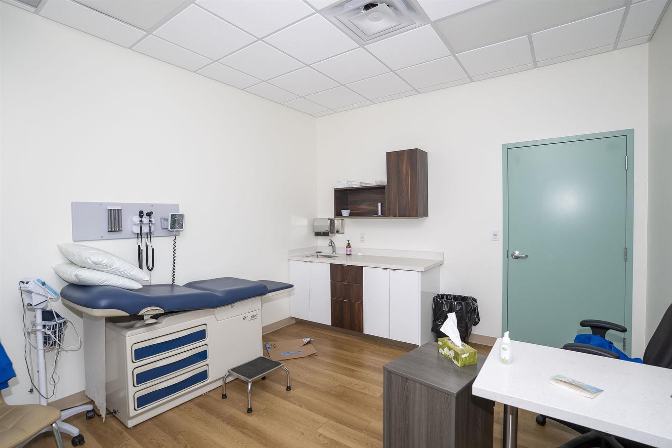 421 Victoria Avenue E, Thunder Bay, ON