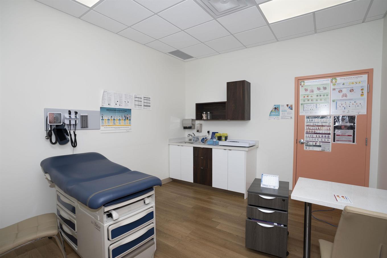 421 Victoria Avenue E, Thunder Bay, ON