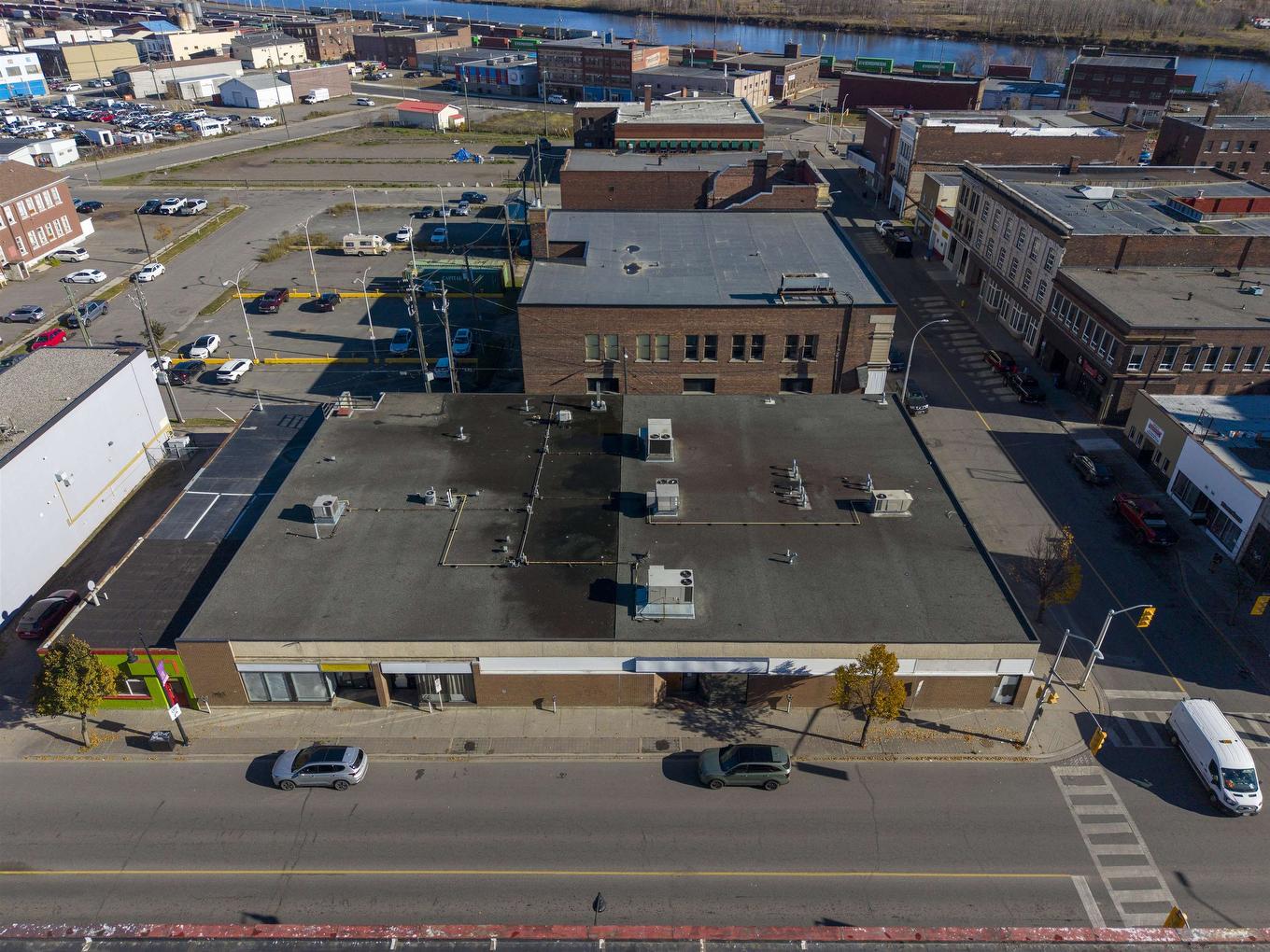 421 Victoria Avenue E, Thunder Bay, ON