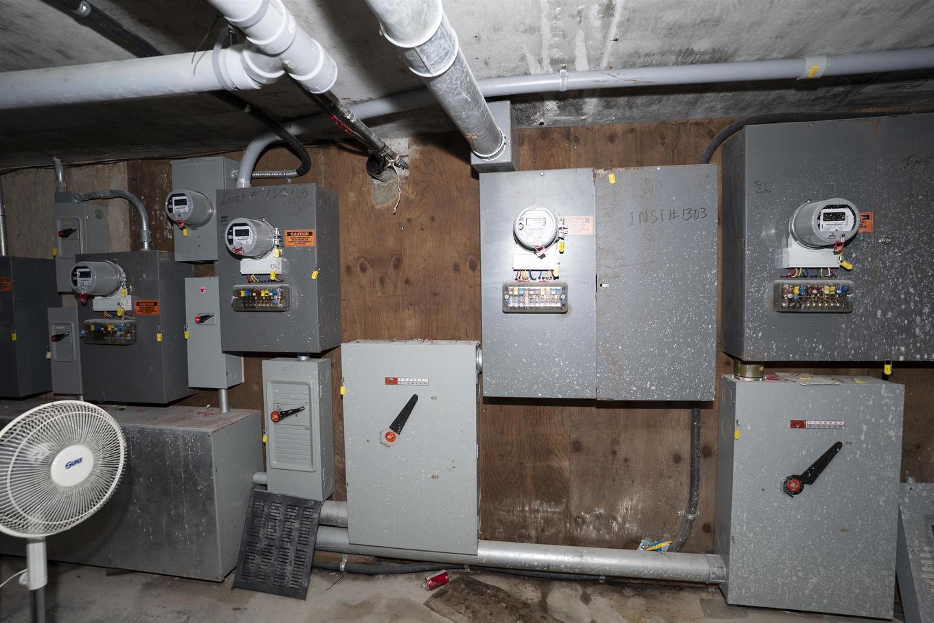 421 Victoria Avenue E, Thunder Bay, ON