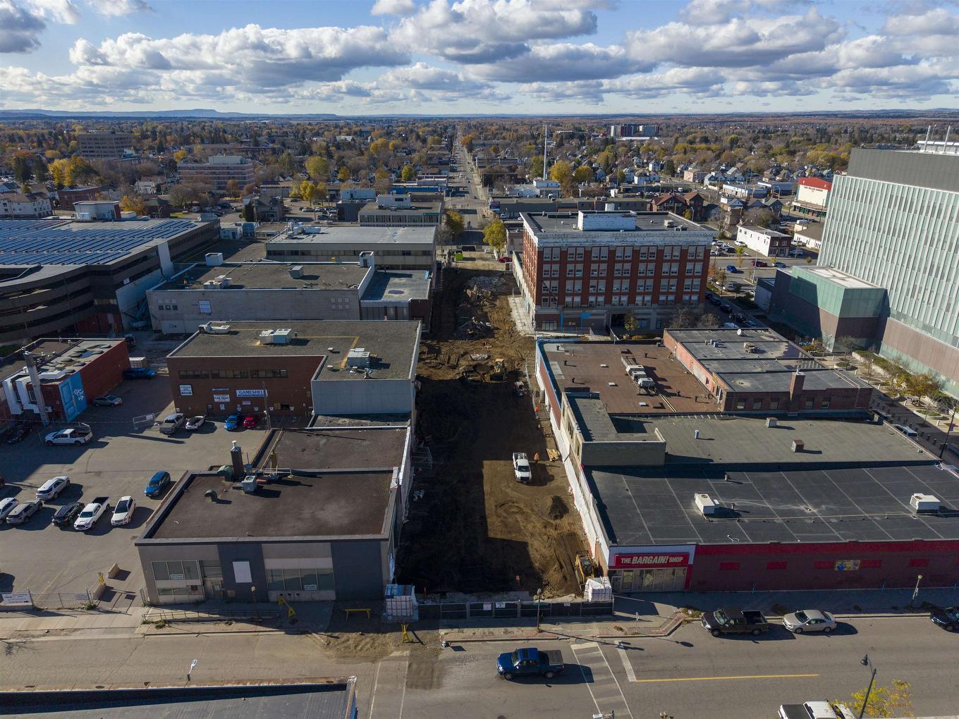 421 Victoria Avenue E, Thunder Bay, ON