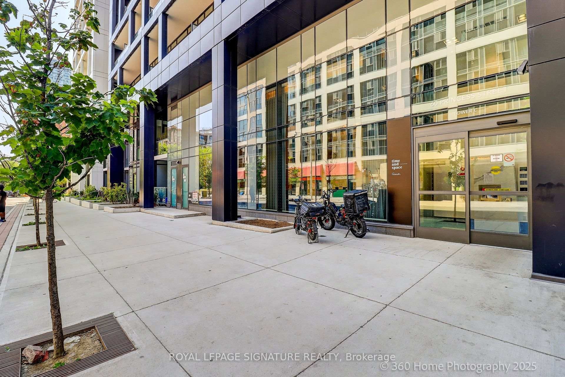 521-60 Princess Street, Toronto, ON - Outdoor