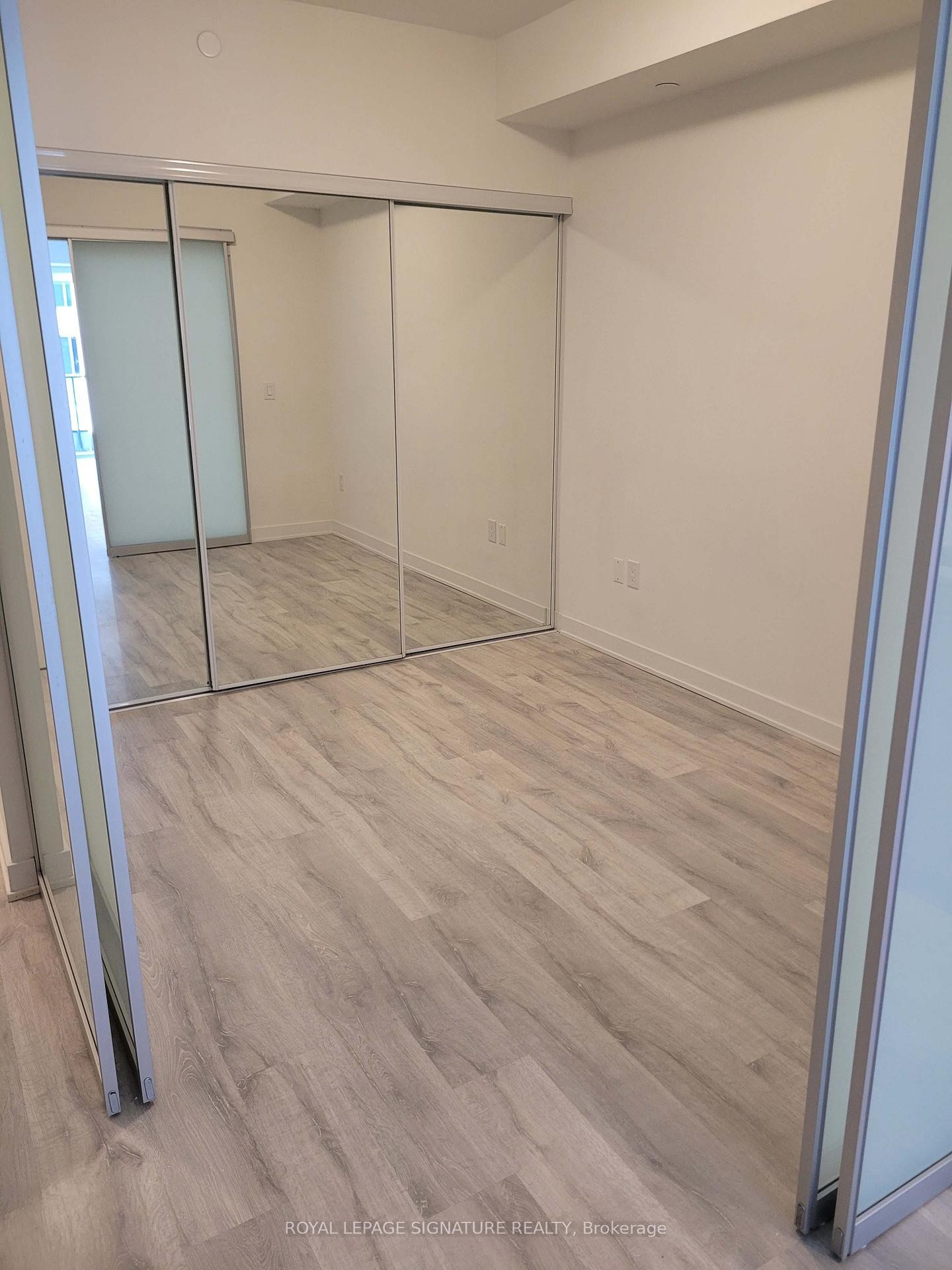 521-60 Princess Street, Toronto, ON - Indoor Photo Showing Other Room