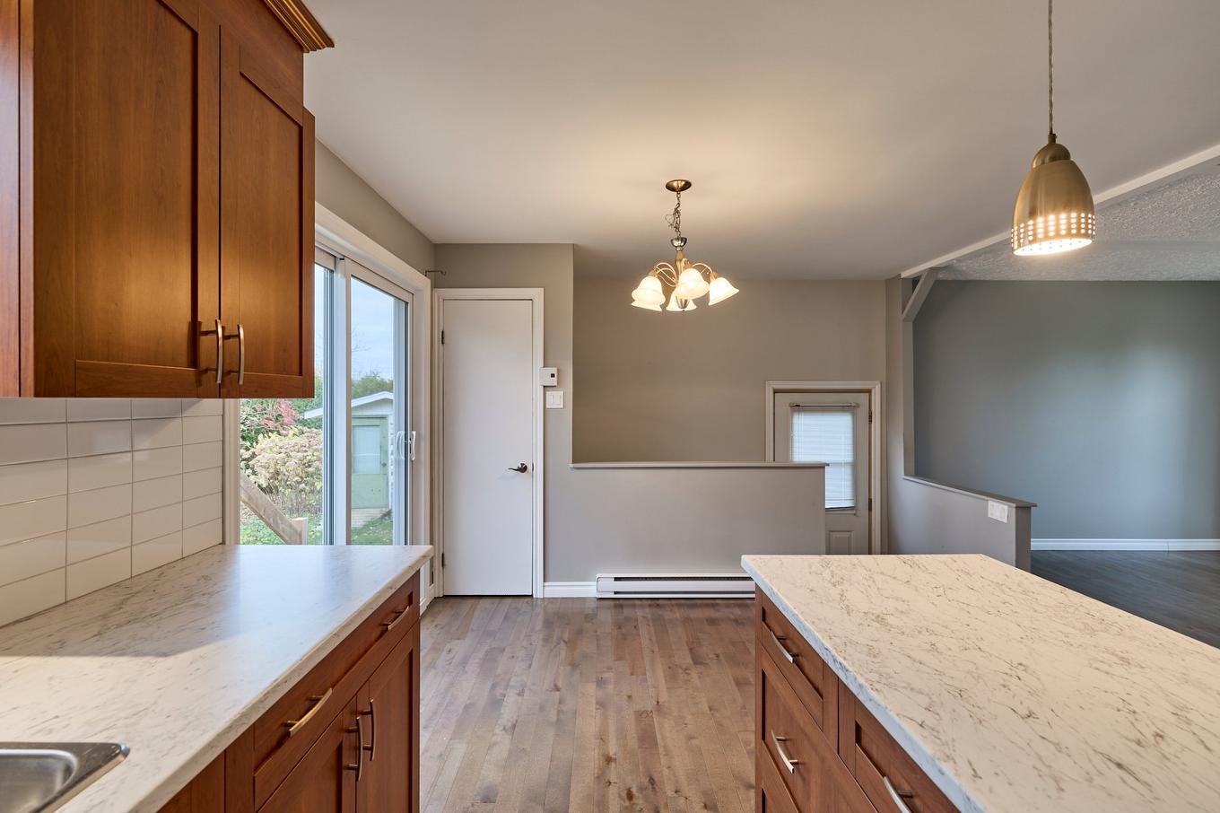 Kitchen - 201 Rue Pétrus-Désilets, Nicolet, QC - Indoor Photo Showing Kitchen