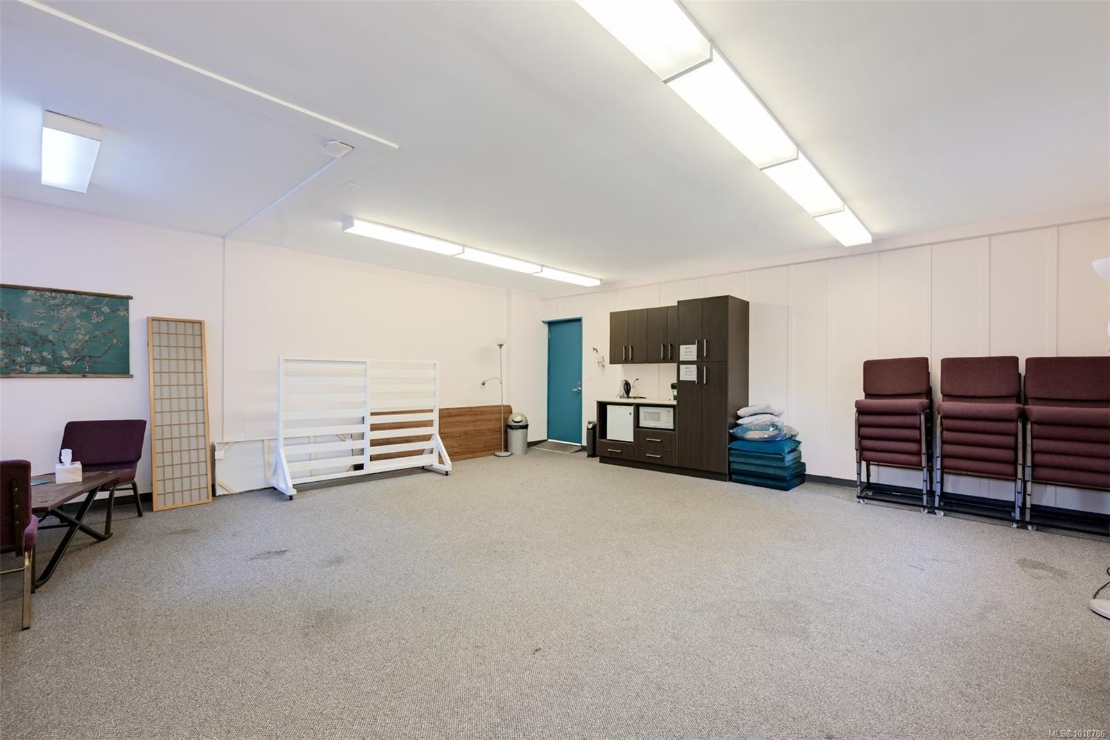 941 Kings Rd, Victoria, BC