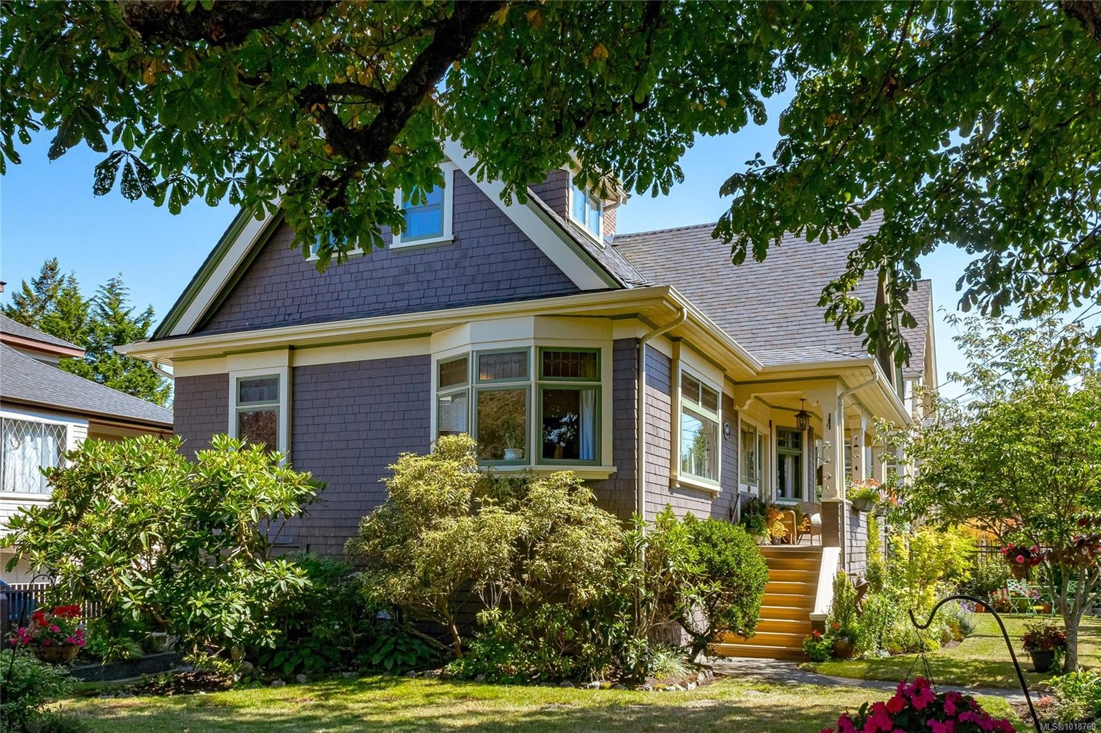 606 Niagara St, Victoria, BC