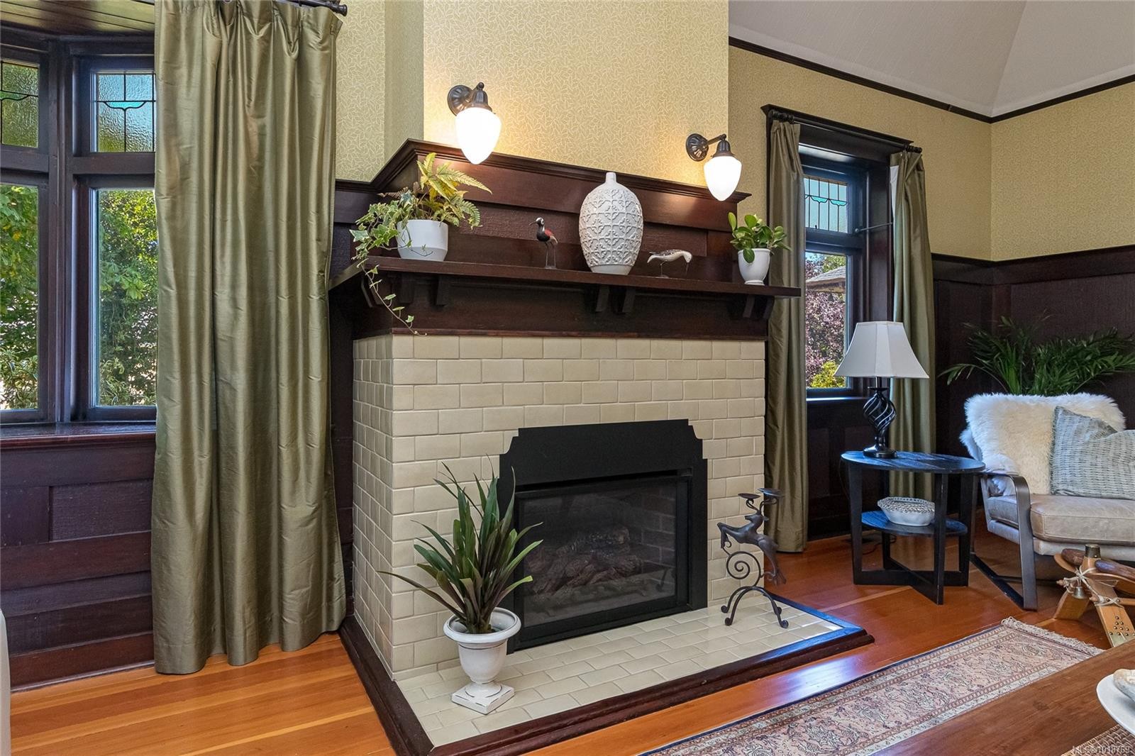 606 Niagara St, Victoria, BC