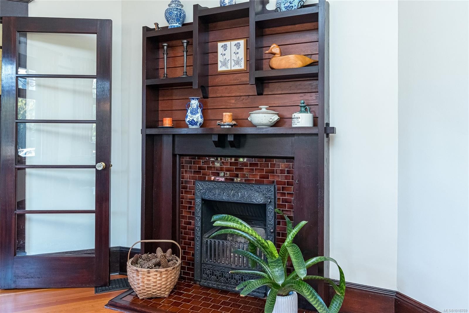 606 Niagara St, Victoria, BC