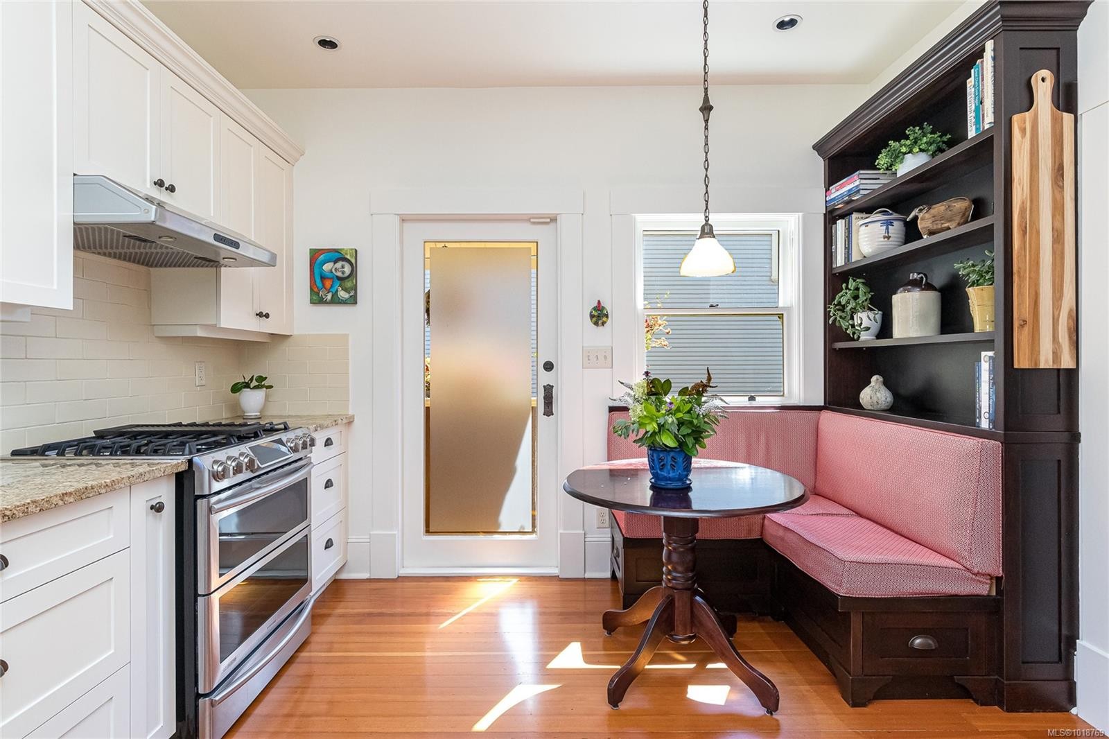 606 Niagara St, Victoria, BC