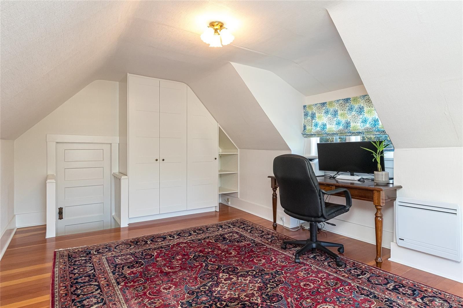 606 Niagara St, Victoria, BC