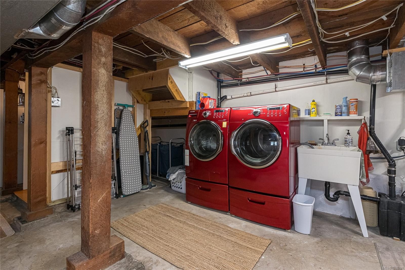 606 Niagara St, Victoria, BC