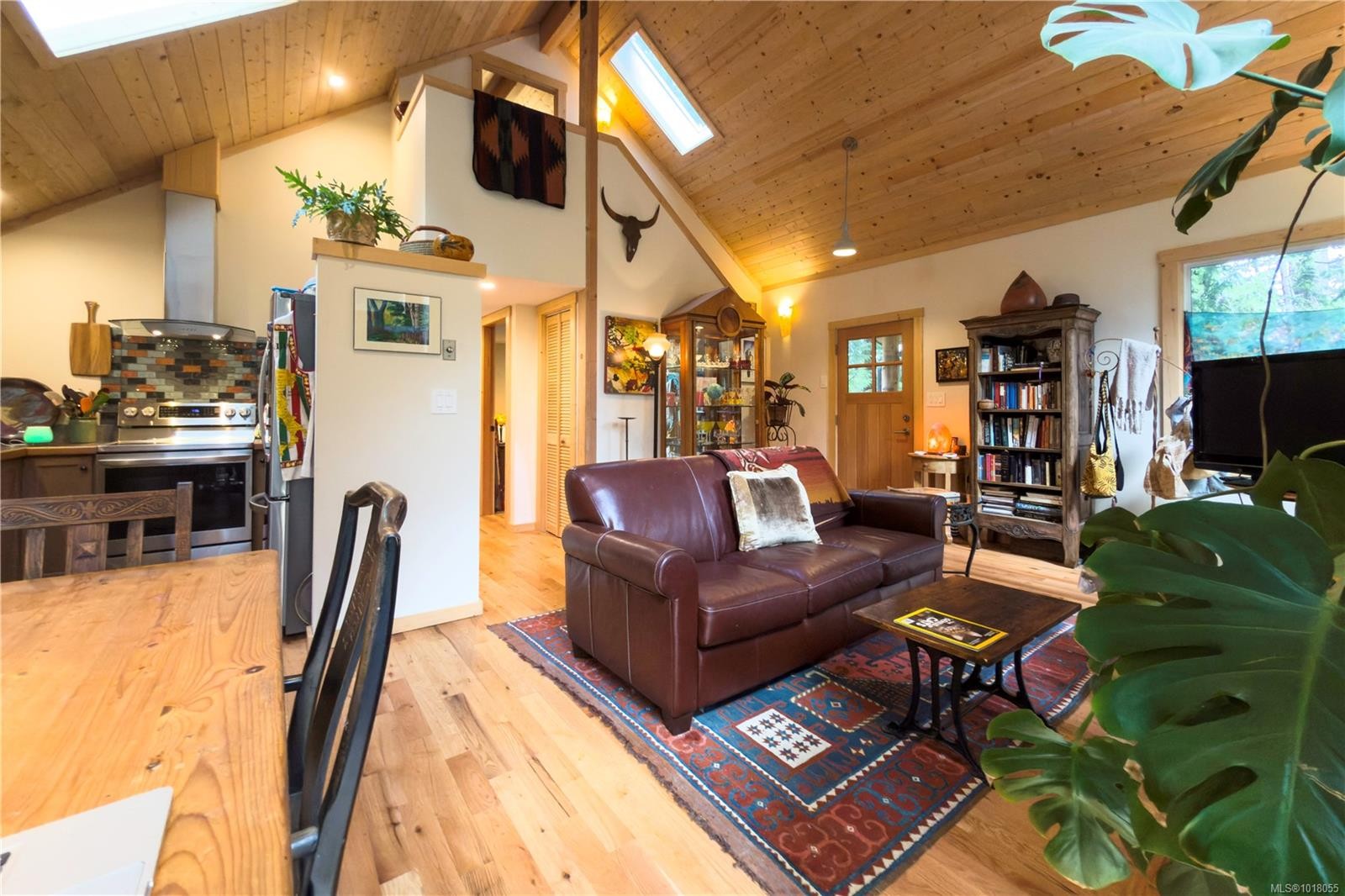 403 Whaletown Rd, Cortes Island, BC