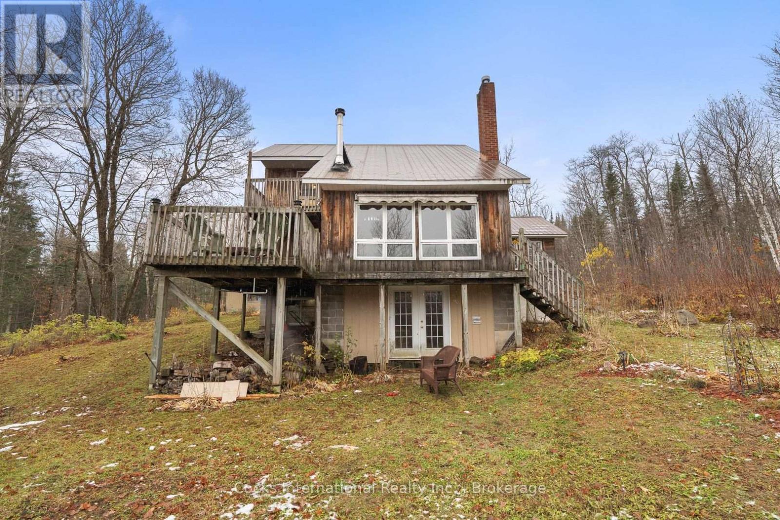 621 Chapman Strong Road, Strong, ON - Outdoor With Deck Patio Veranda