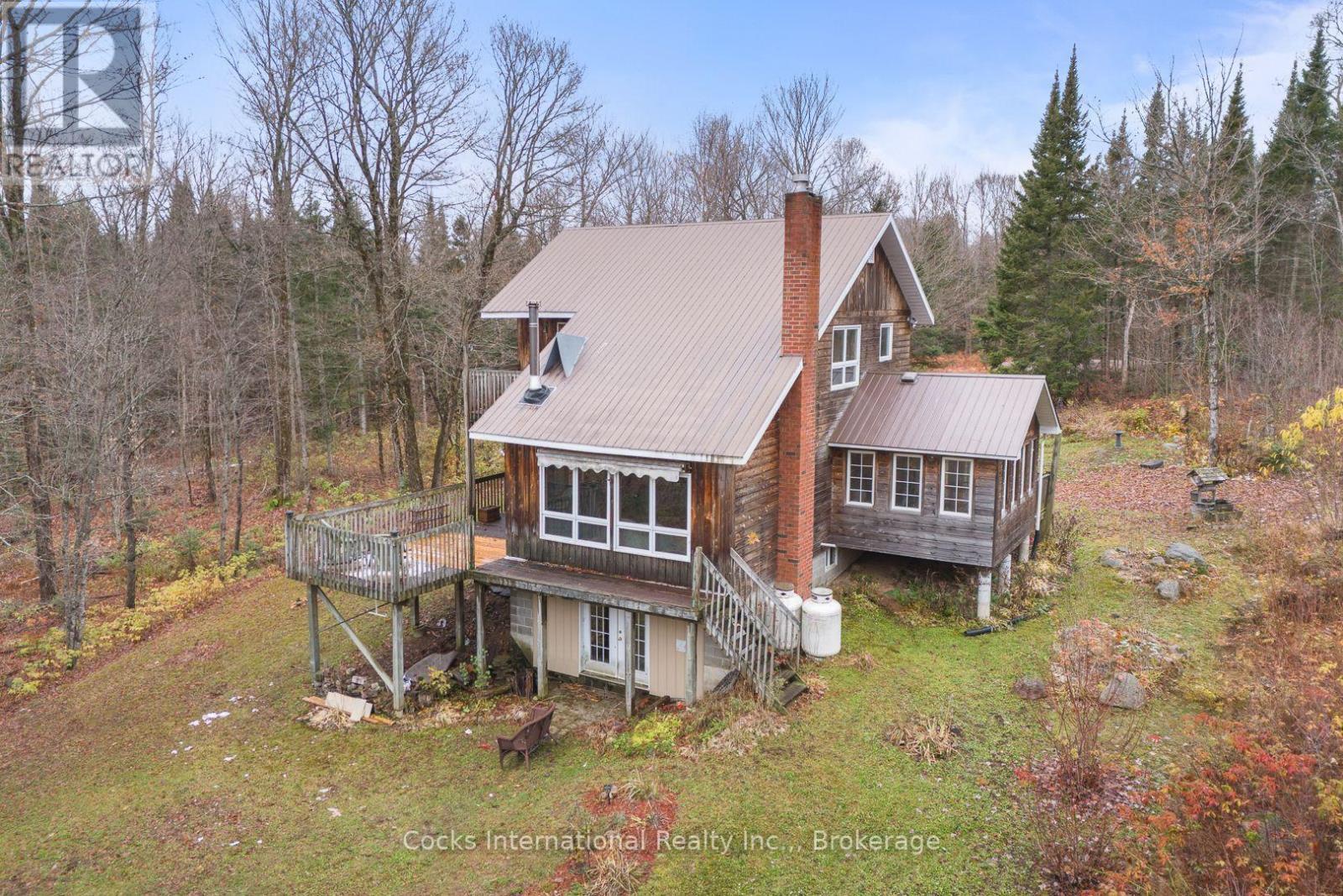 621 Chapman Strong Road, Strong, ON - Outdoor With Deck Patio Veranda