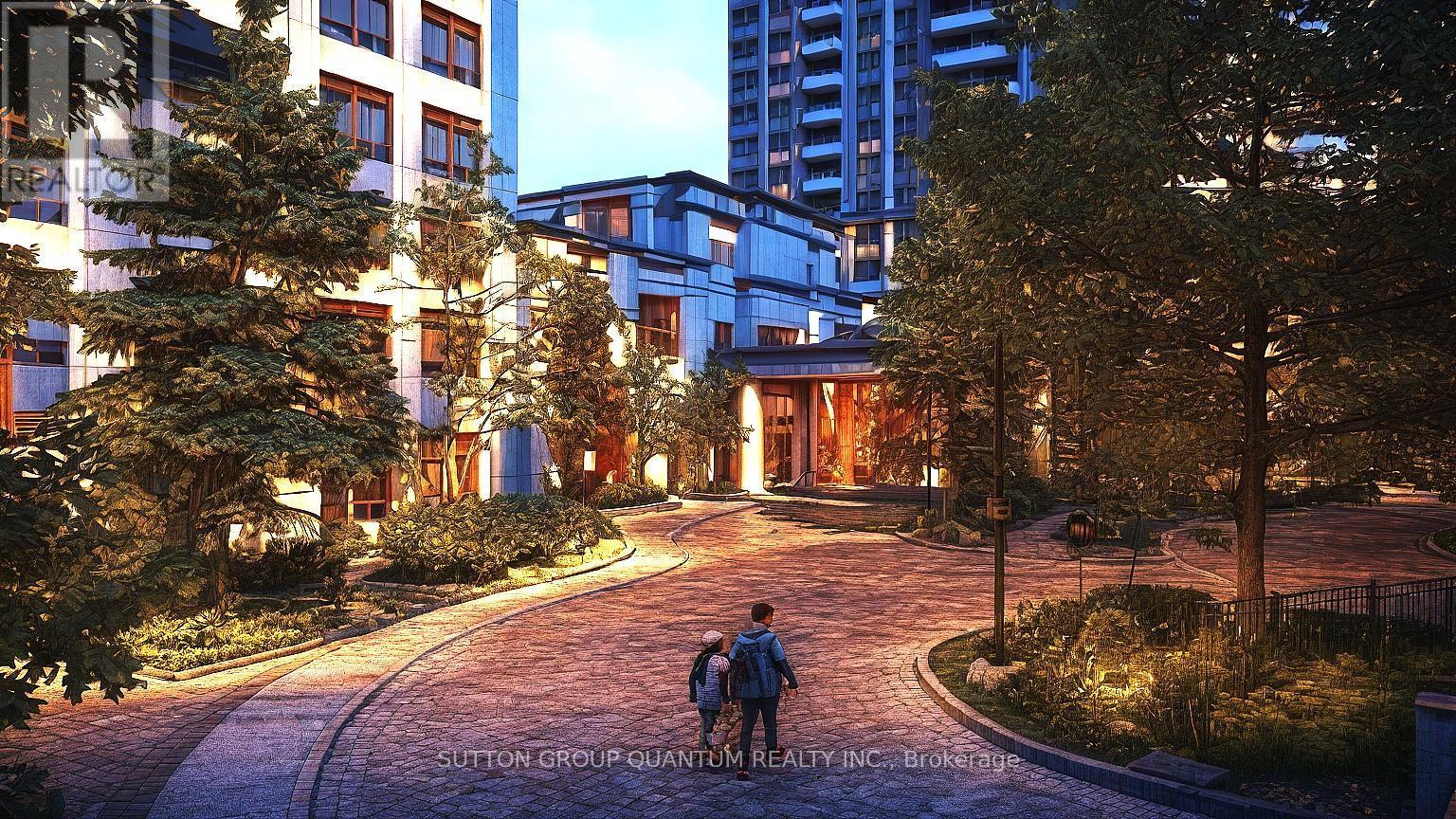 716 - 25 Kingsbridge Garden Circle, Mississauga, ON - Outdoor