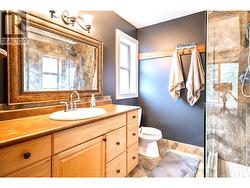 Primary bedroom ensuite -