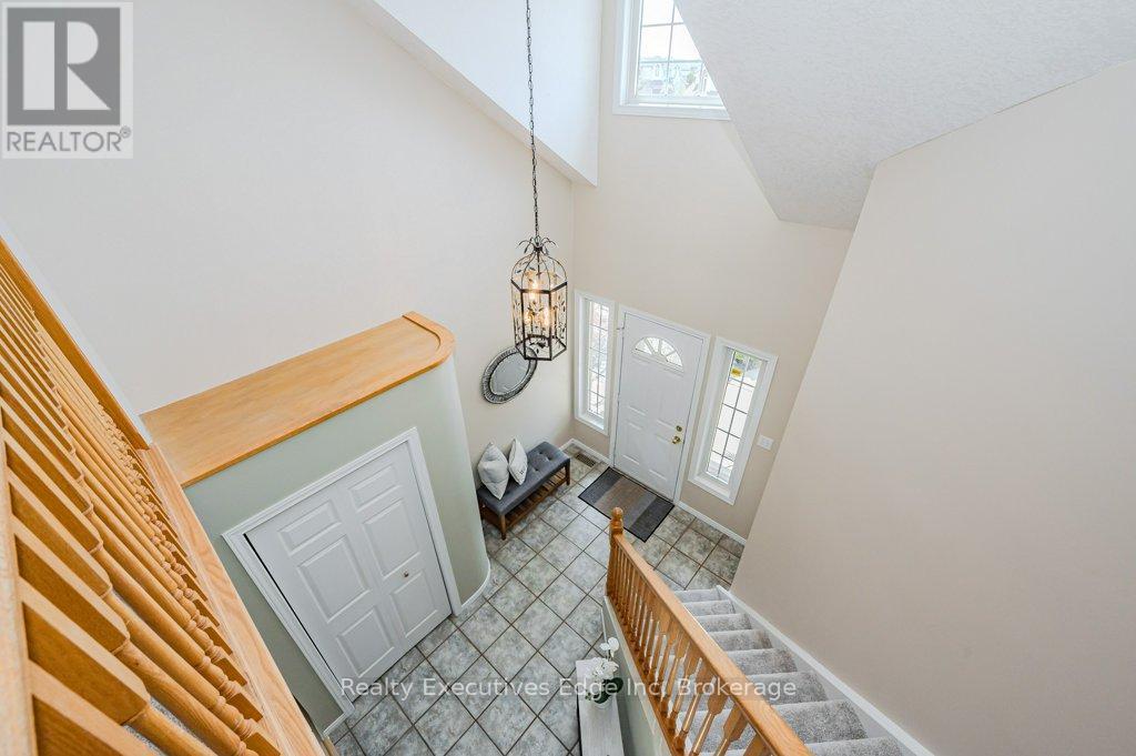 Main - 5 Camm Crescent, Guelph (Pineridge/Westminster Woods), ON - Indoor Photo Showing Other Room