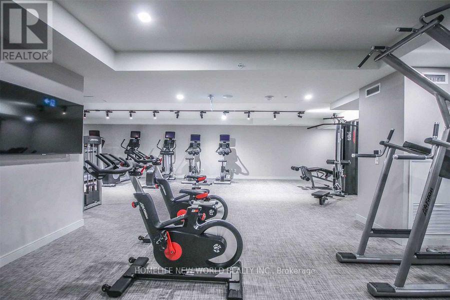 2605 - 28 Wellesley Street E, Toronto, ON - Indoor Photo Showing Gym Room