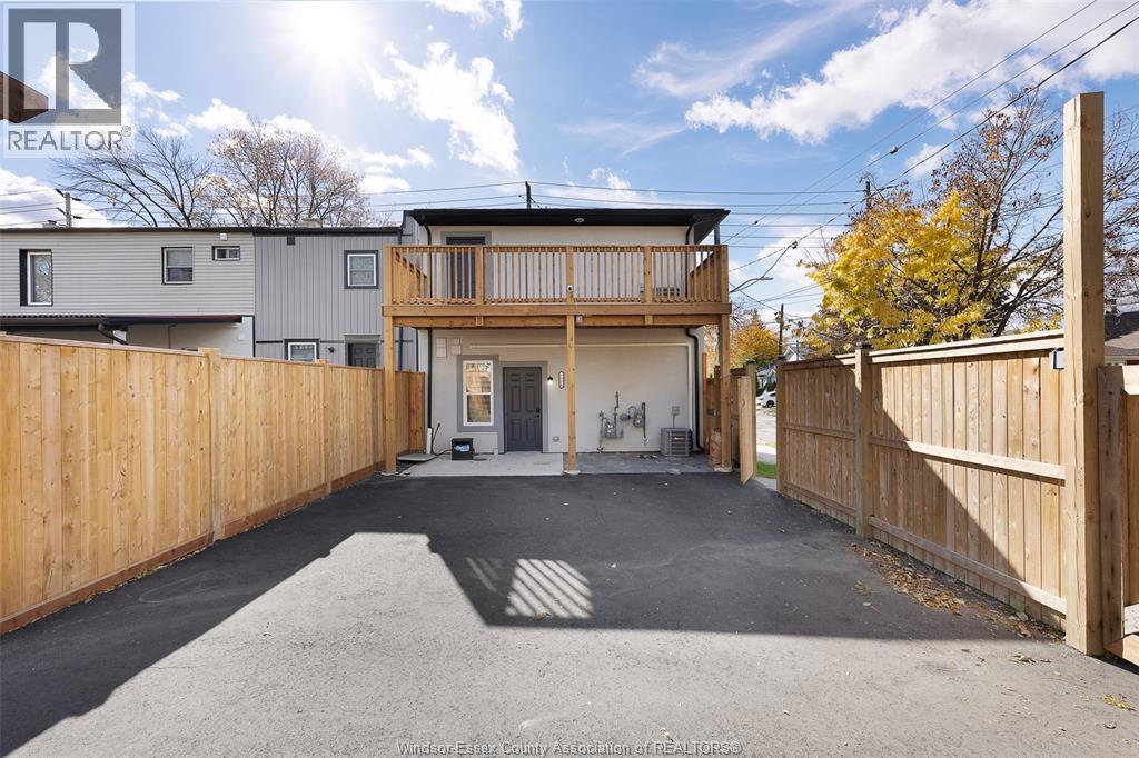 700 Brock Unit# A, Windsor, ON - Outdoor