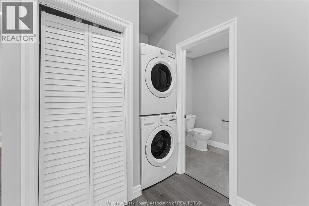 700 Brock Unit# A, Windsor, ON - Indoor Photo Showing Laundry Room