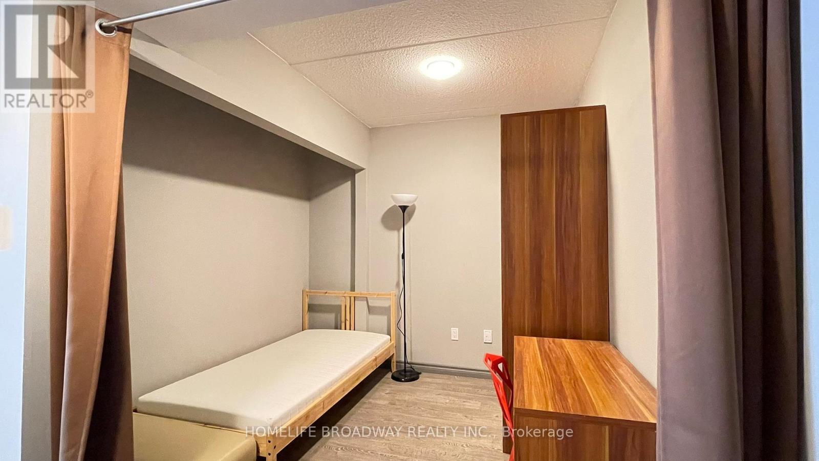 505 - 321 Spruce Street, Waterloo, ON - Indoor