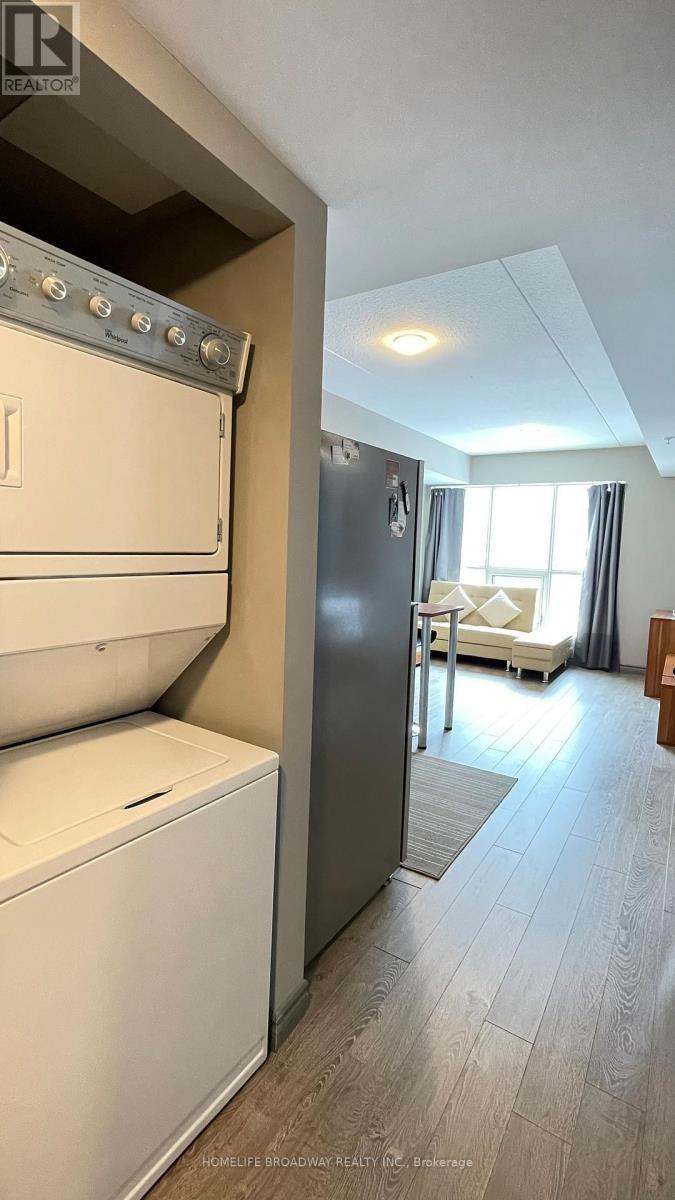 505 - 321 Spruce Street, Waterloo, ON - Indoor Photo Showing Laundry Room