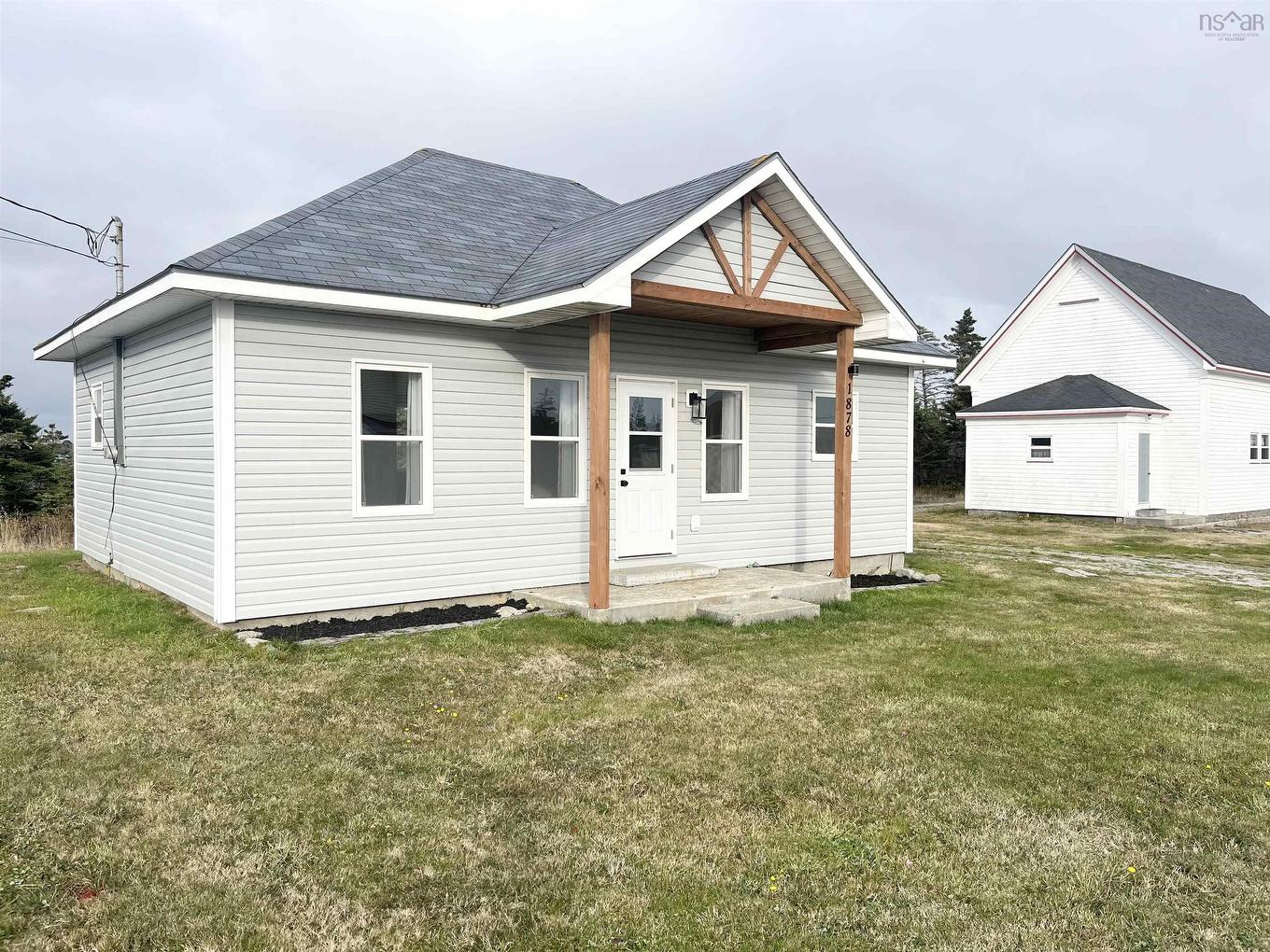 1878 Highway 330, Newellton, NS