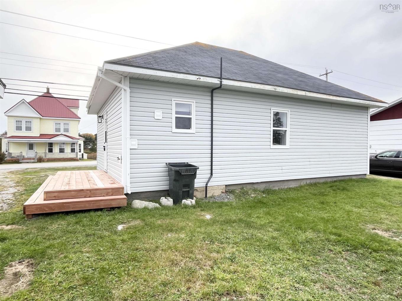 1878 Highway 330, Newellton, NS