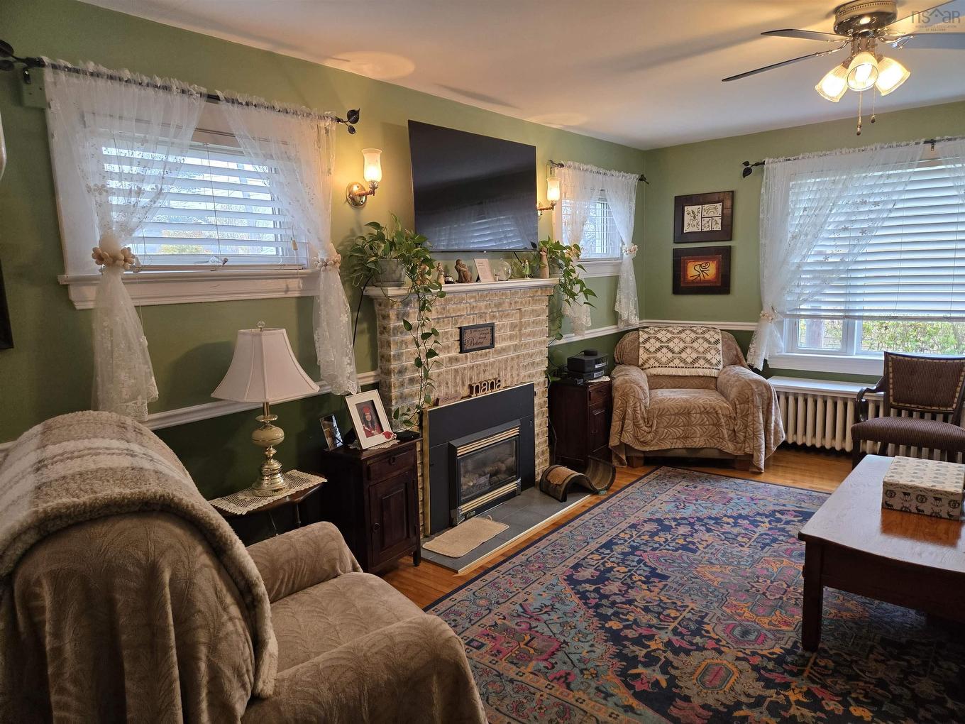 2 Macaulays Lane, Sydney, NS