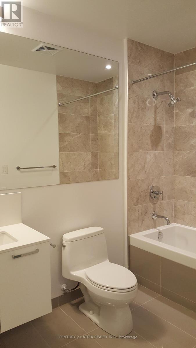 Lph5005 - 42 Charles Street E, Toronto, ON - Indoor Photo Showing Bathroom