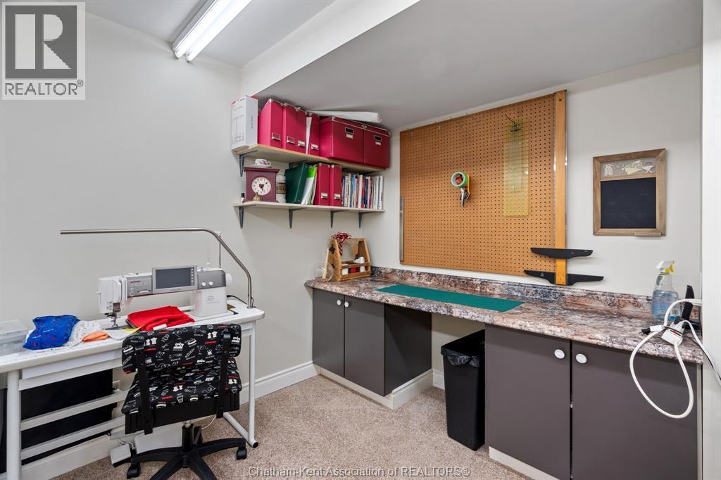 32 St Andrew Street South, St. Mary'S, ON - Indoor Photo Showing Office