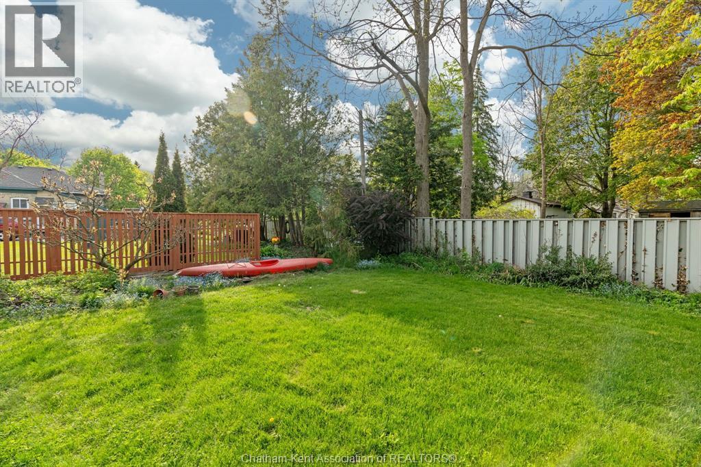 32 St Andrew Street South, St. Mary'S, ON - Outdoor