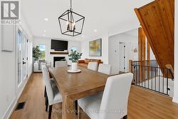 Dining area toward living rm -