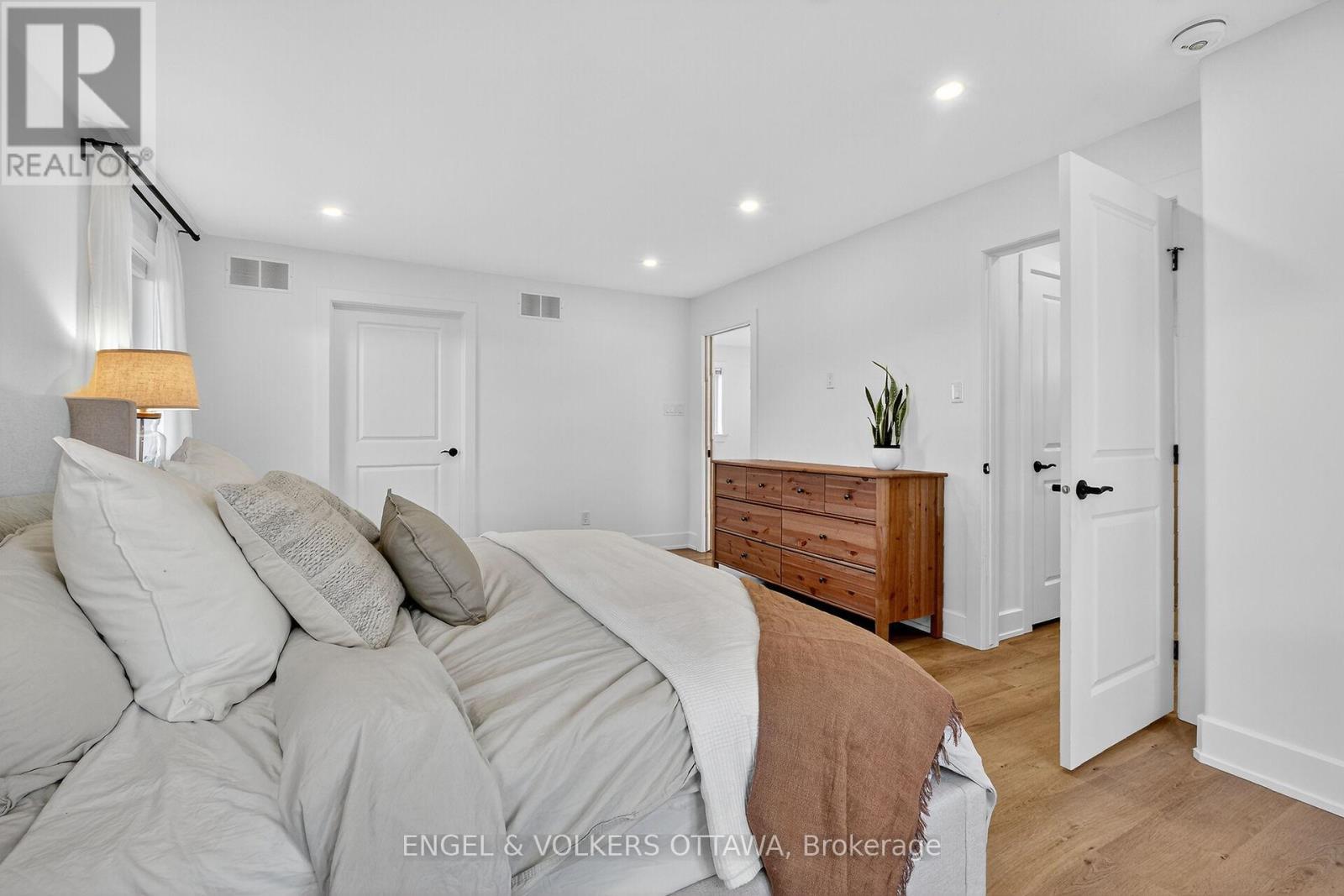 Brimary Bdrm - 57 Paul A. Bertrand Drive, Mcnab/Braeside, ON - Indoor Photo Showing Bedroom