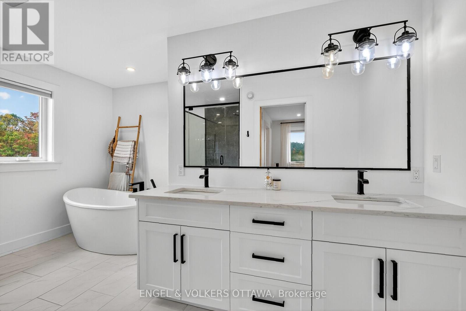 Prim Ensuite Bath - double vanity - 57 Paul A. Bertrand Drive, Mcnab/Braeside, ON - Indoor Photo Showing Bathroom