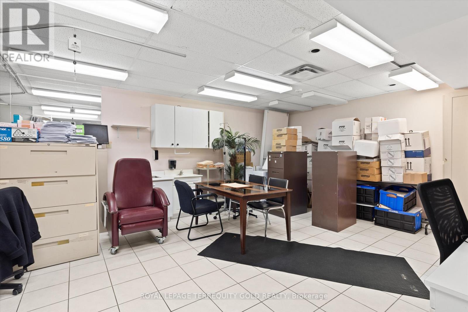 1662 & 1664 Dufferin Street, Toronto, ON