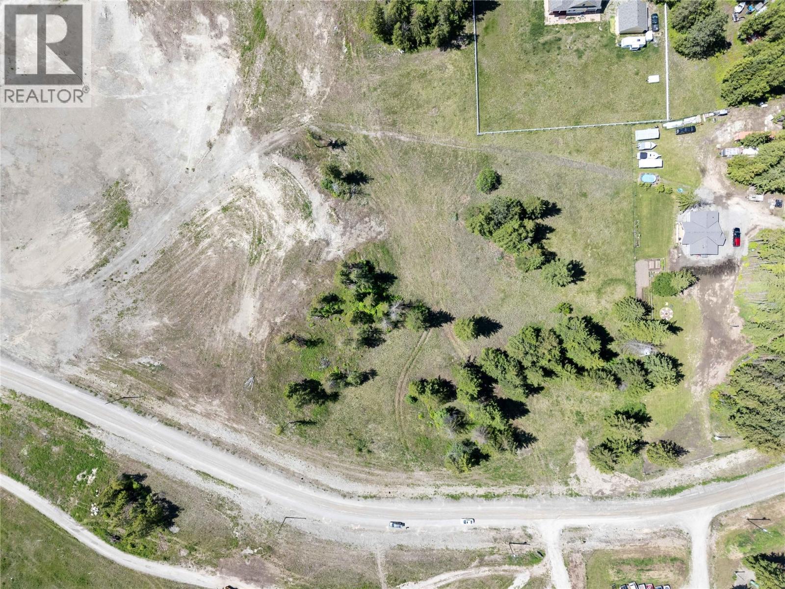 3690 Ford Road, Tappen, BC