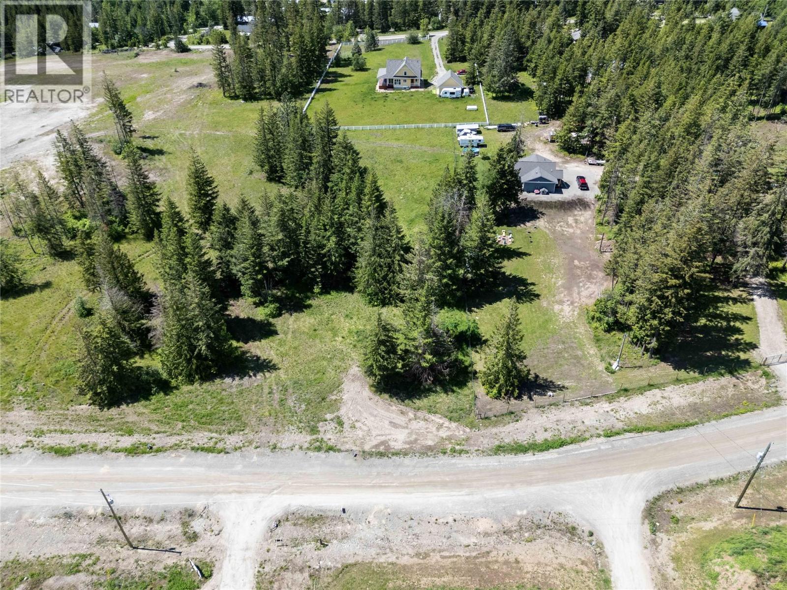 3690 Ford Road, Tappen, BC