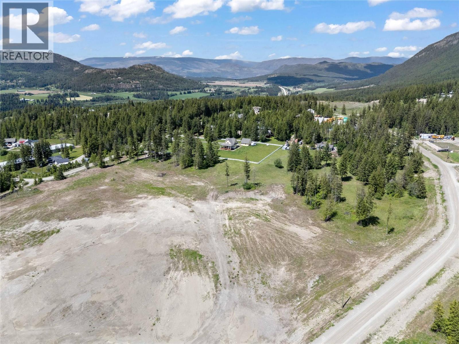 3690 Ford Road, Tappen, BC