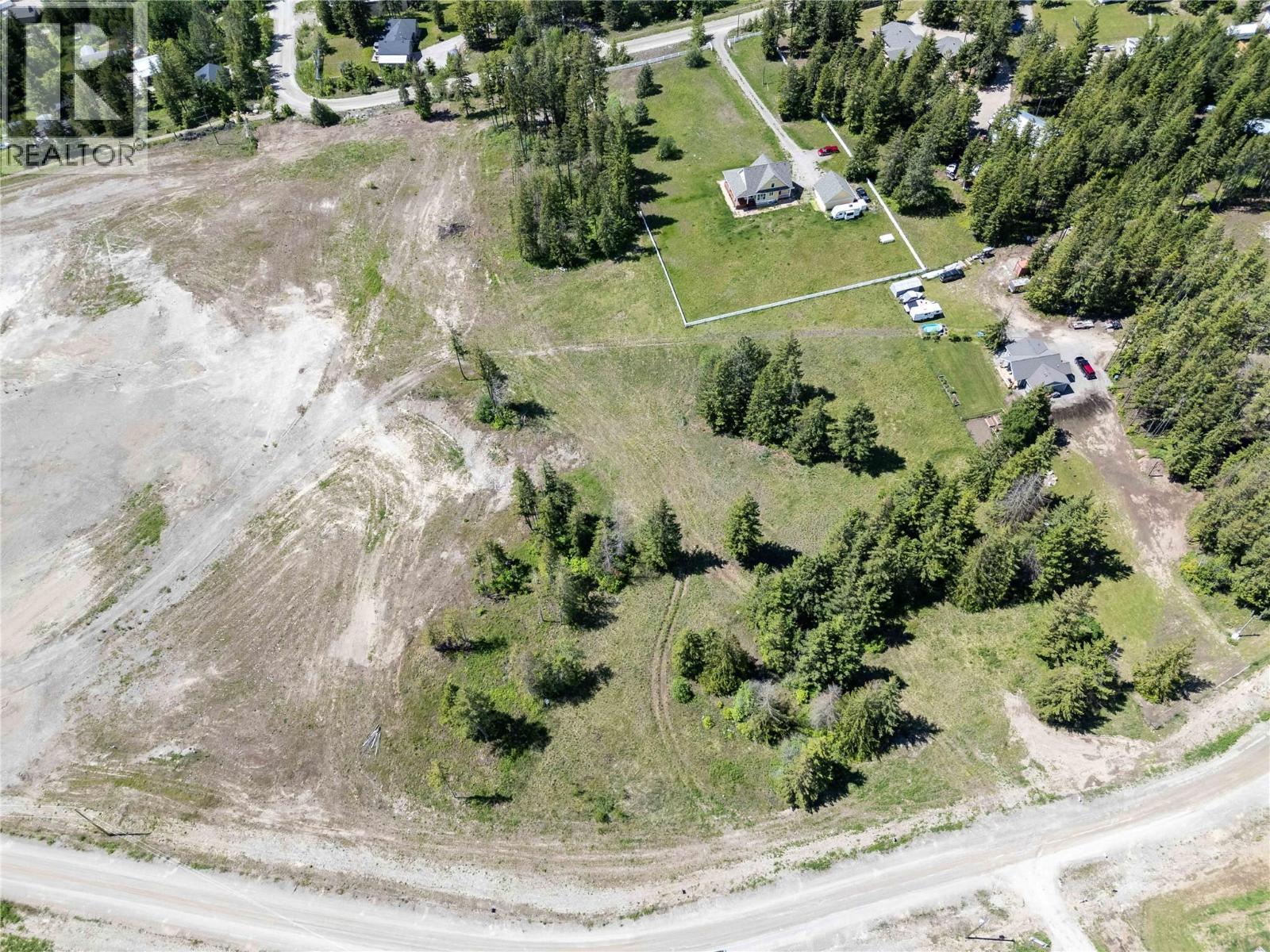 3690 Ford Road, Tappen, BC