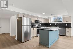 Please note photos are from a similar model -