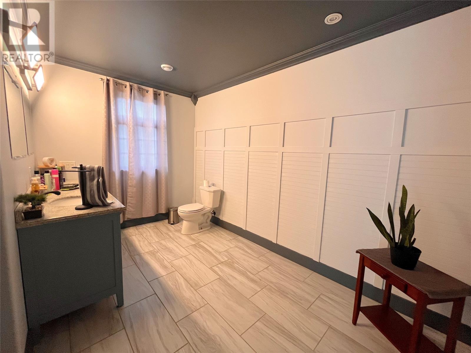 1249 Smith Sound Road, White Rock, NL - Indoor Photo Showing Other Room