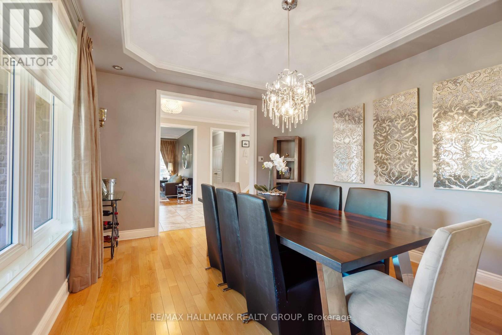 137 Goodman Drive, Ottawa, ON - Indoor Photo Showing Dining Room