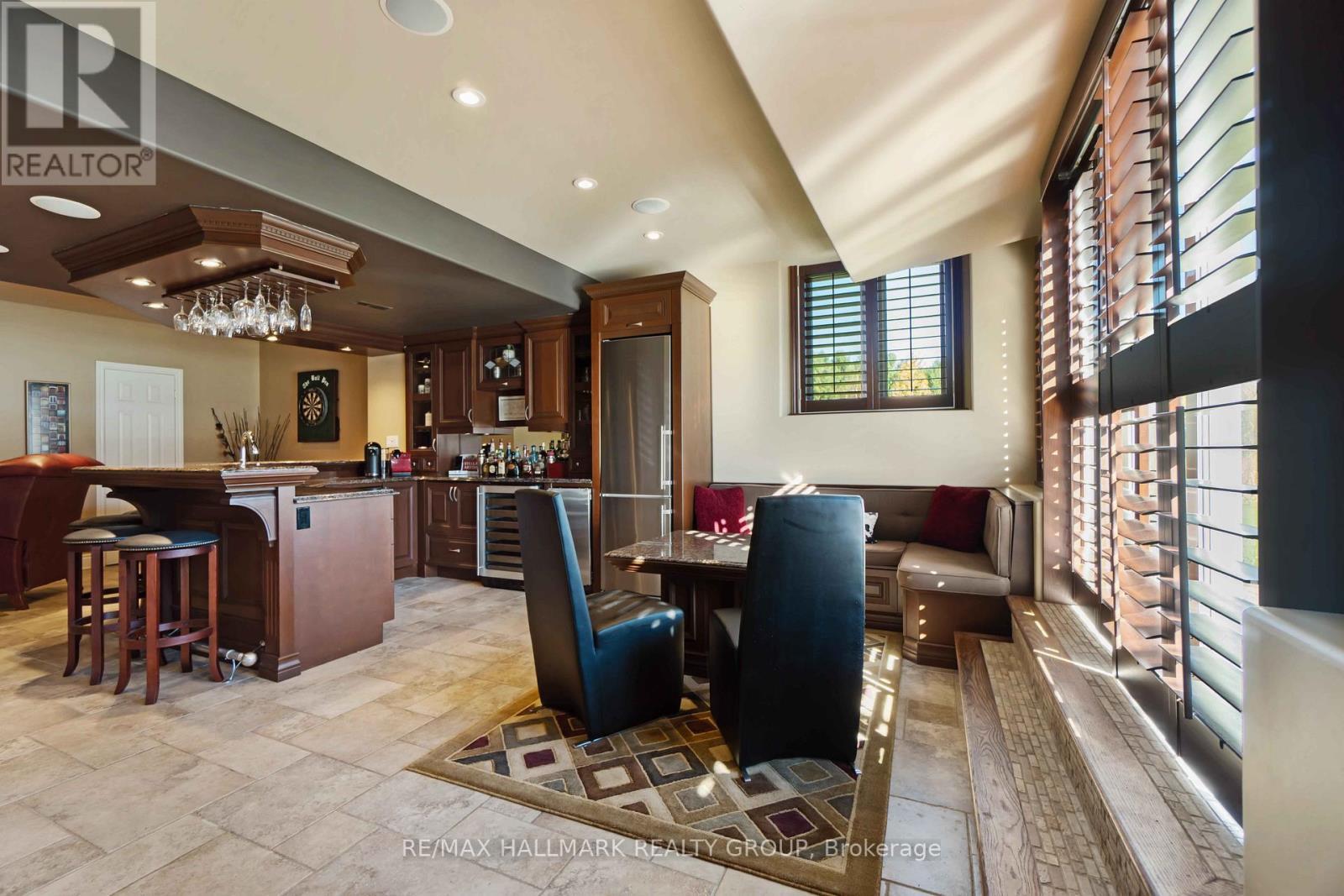 137 Goodman Drive, Ottawa, ON - Indoor