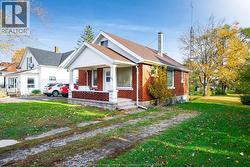 160 County Rd 34 W Kingsville, ON N0R 1B0