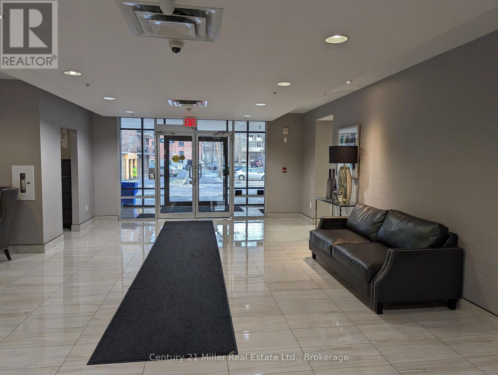 106 - 85 Robinson Street, Hamilton (Durand), ON - Indoor Photo Showing Other Room