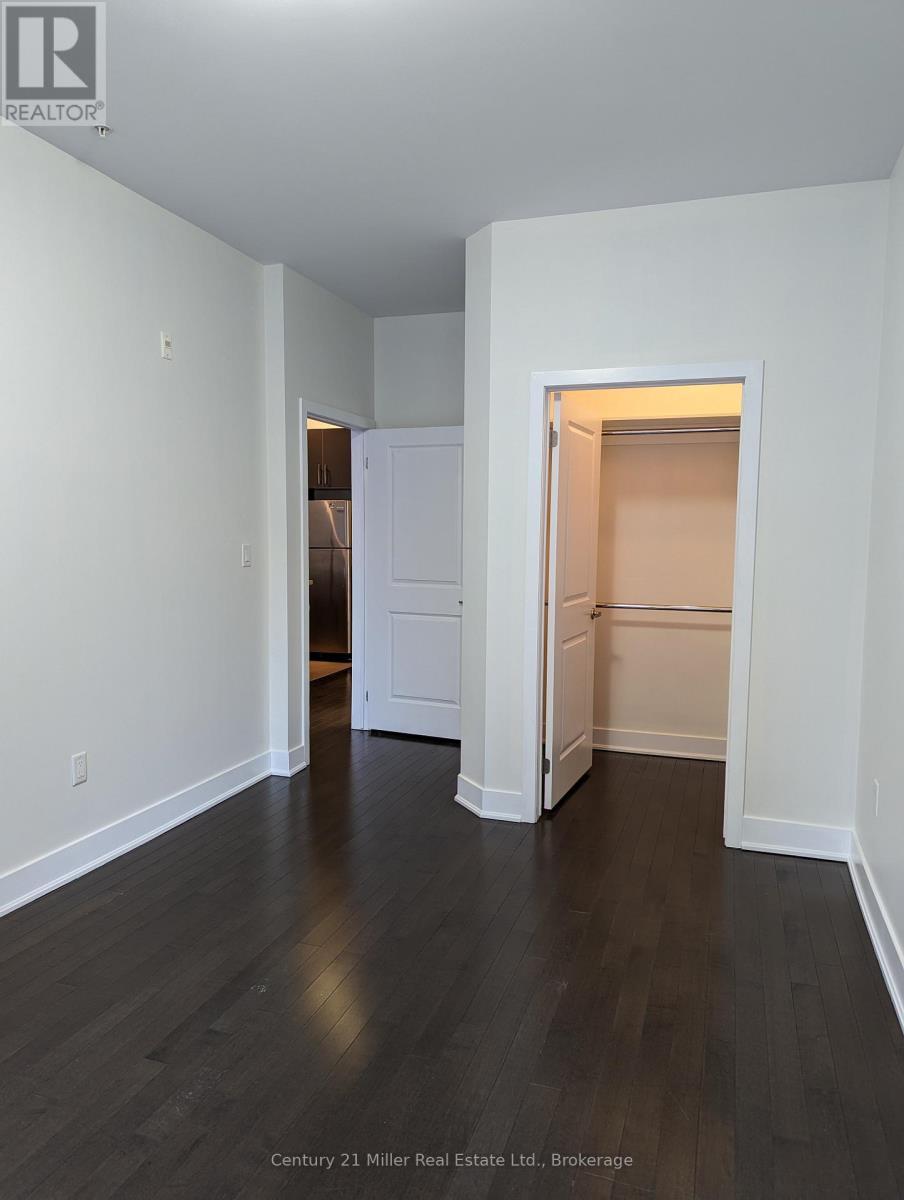 106 - 85 Robinson Street, Hamilton (Durand), ON - Indoor Photo Showing Other Room